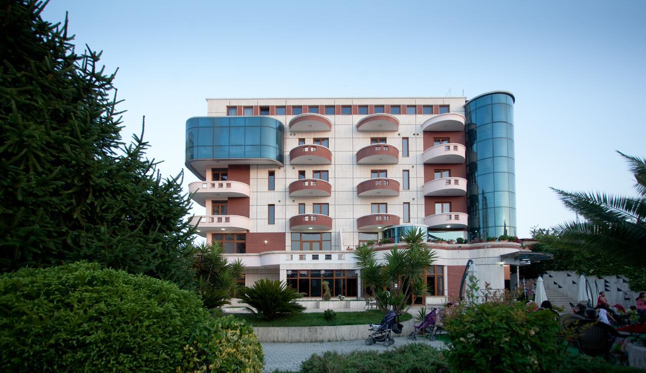 Orchidea Hotel Тирана Екстер'єр фото