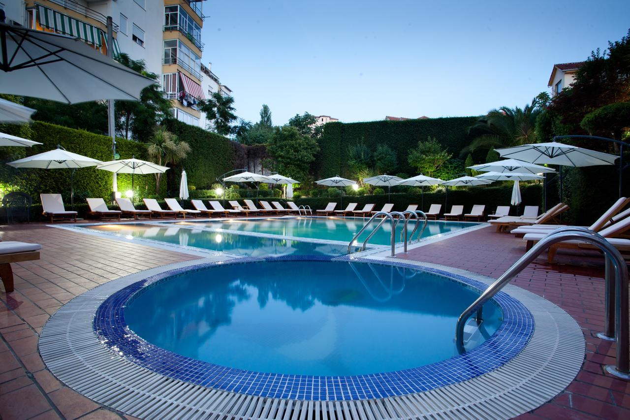 Orchidea Hotel Тирана Екстер'єр фото