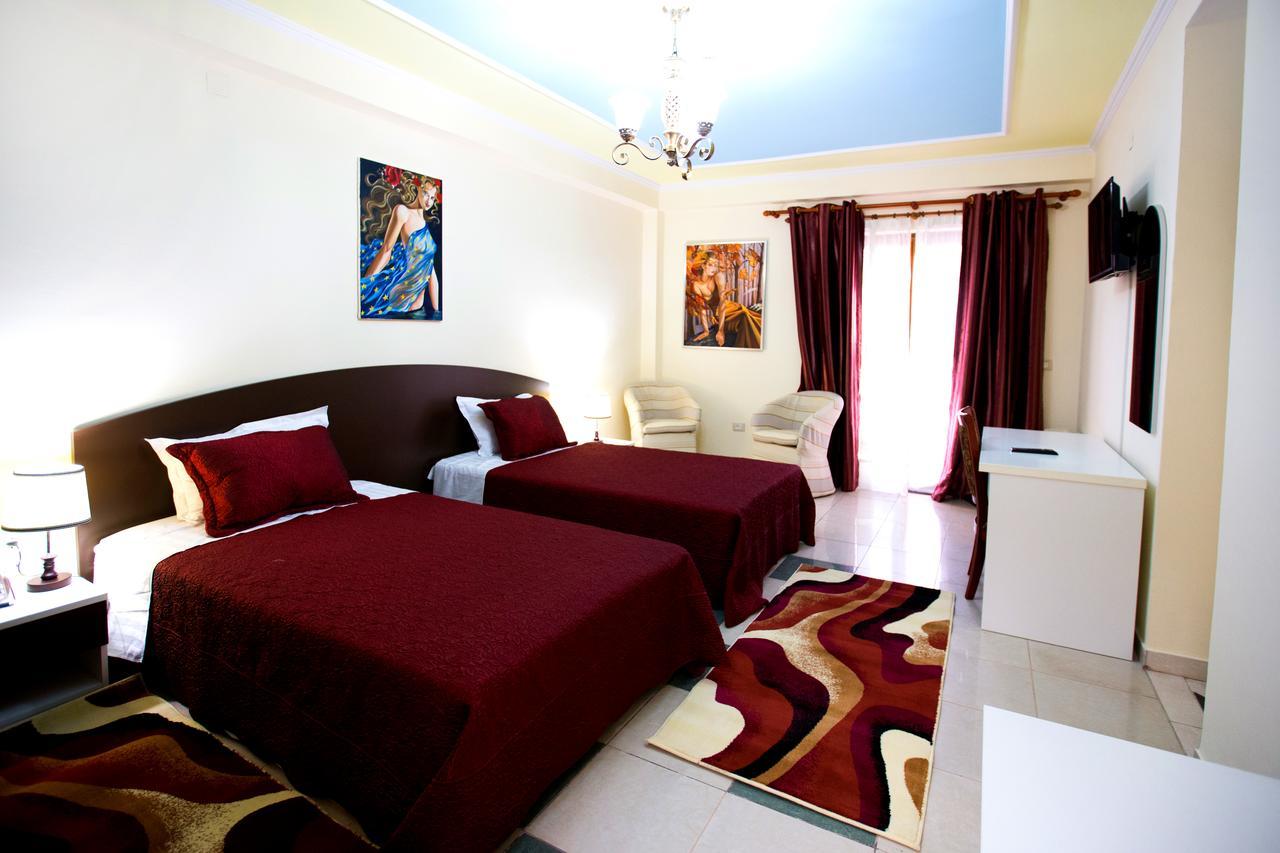 Orchidea Hotel Тирана Екстер'єр фото