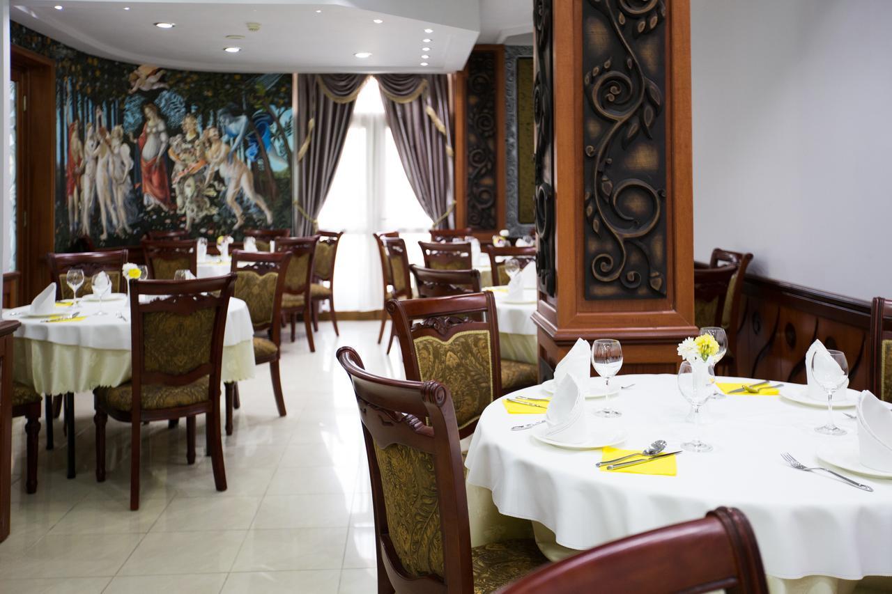 Orchidea Hotel Тирана Екстер'єр фото